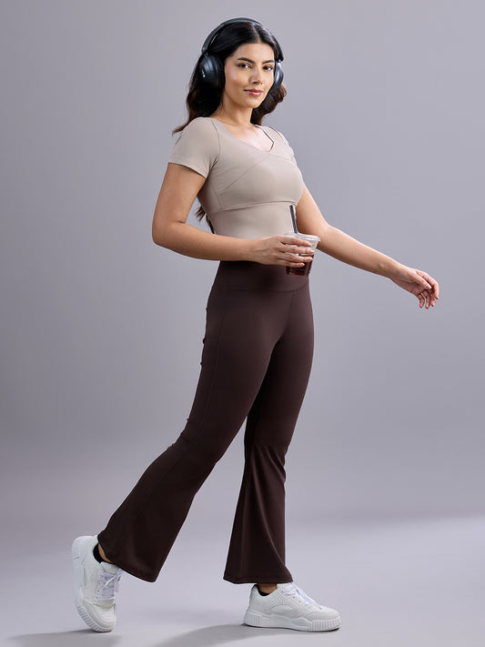 Sabi Aura V-Neck Short Sleeve Crop Top