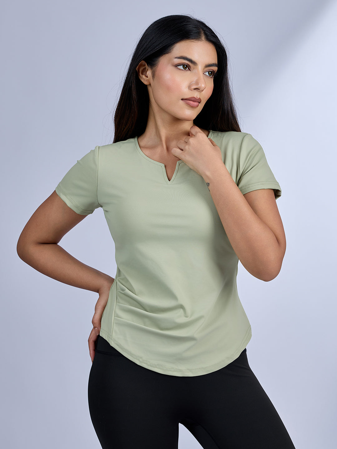 Sabi Flow V-Neck Short Sleeve Tee