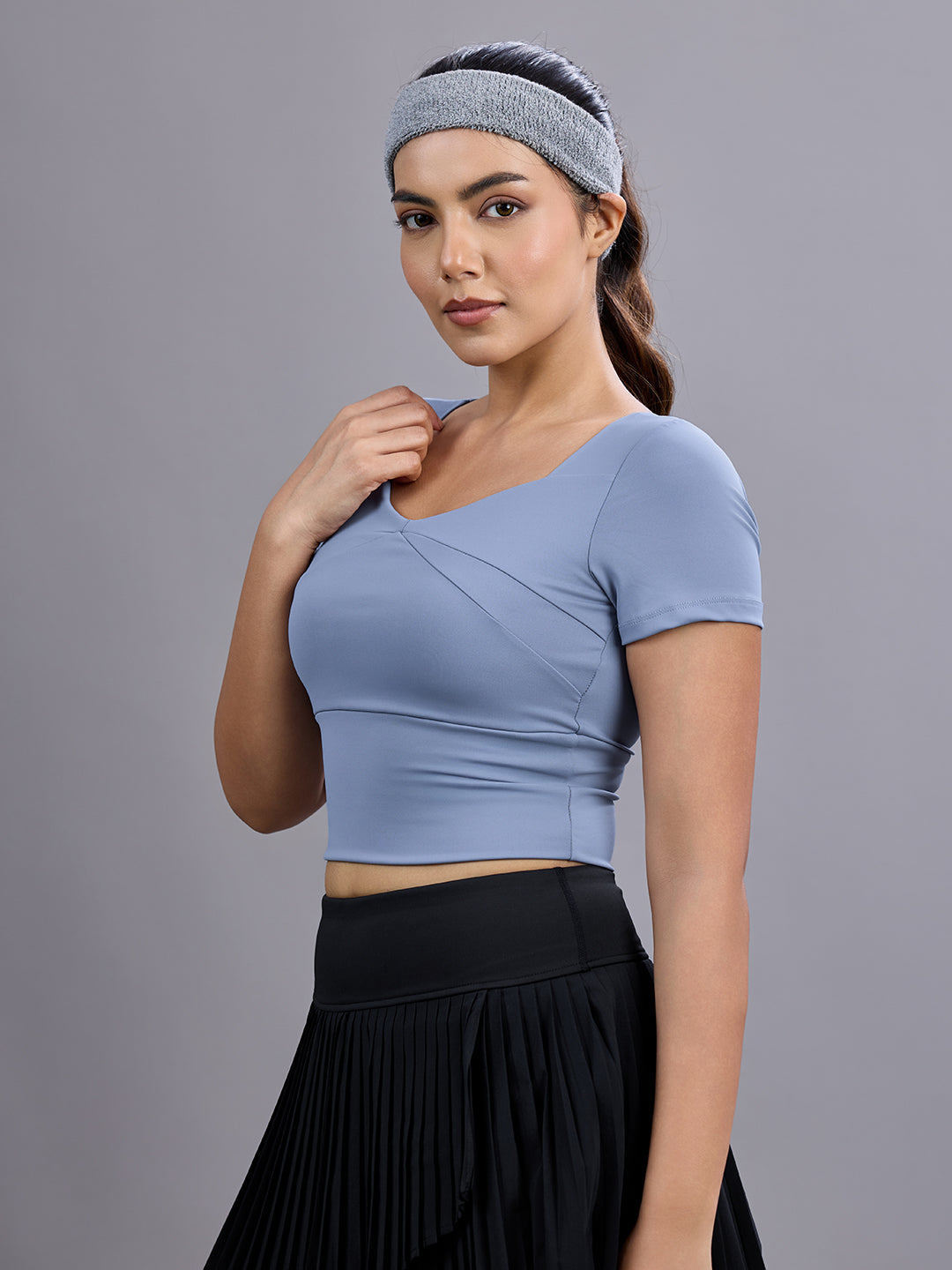 Sabi Aura V-Neck Short Sleeve Crop Top