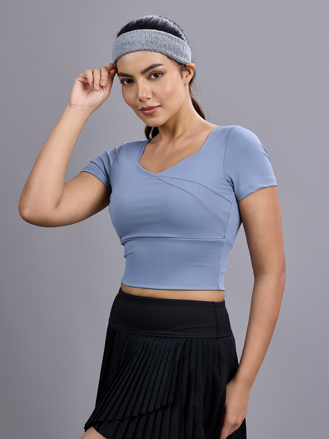 Sabi Aura V-Neck Short Sleeve Crop Top