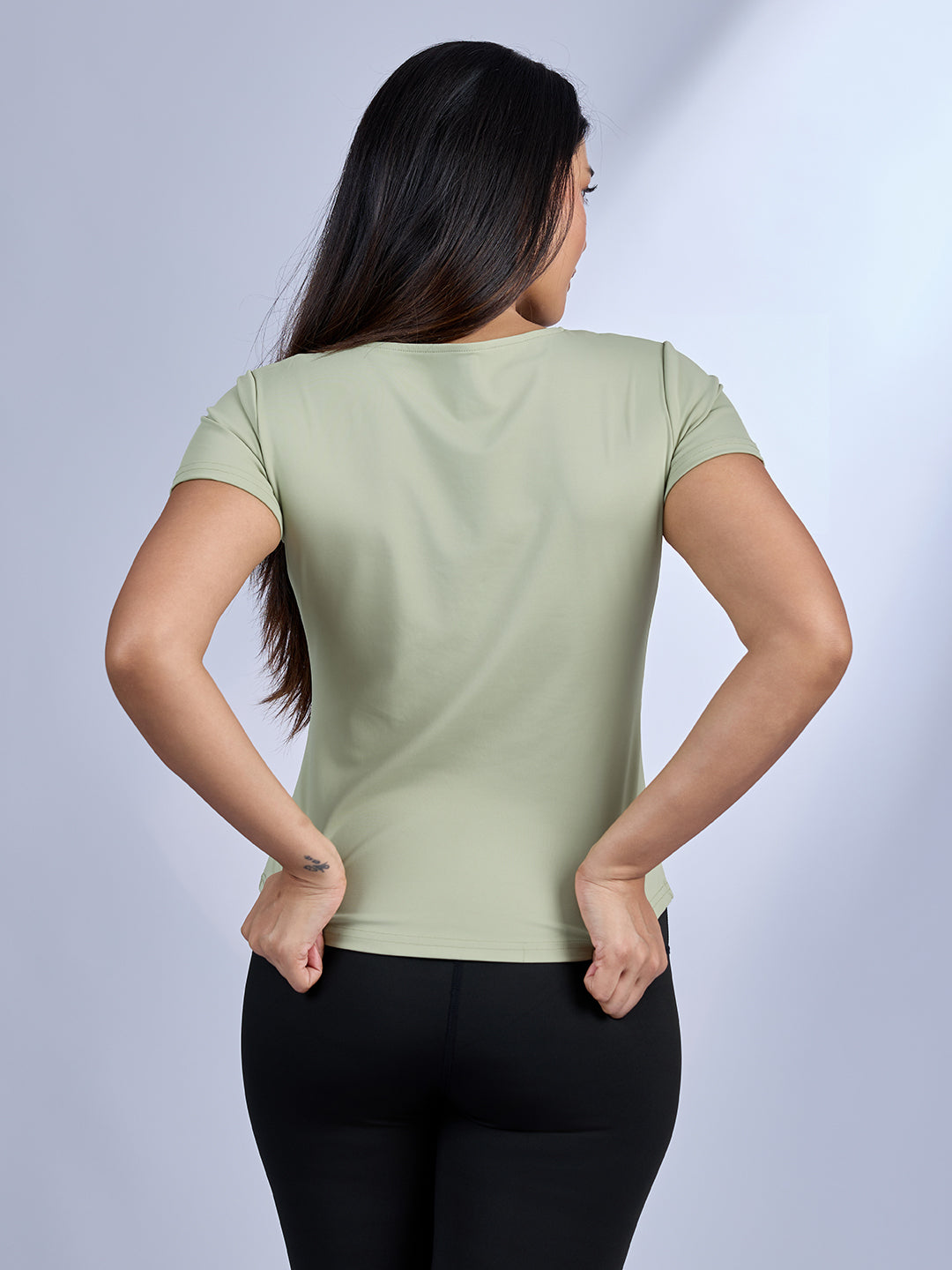 Sabi Flow V-Neck Short Sleeve Tee