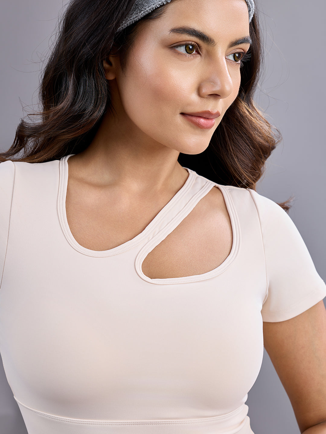 Sabi Aura Slate-Neck Short Sleeve Crop Top